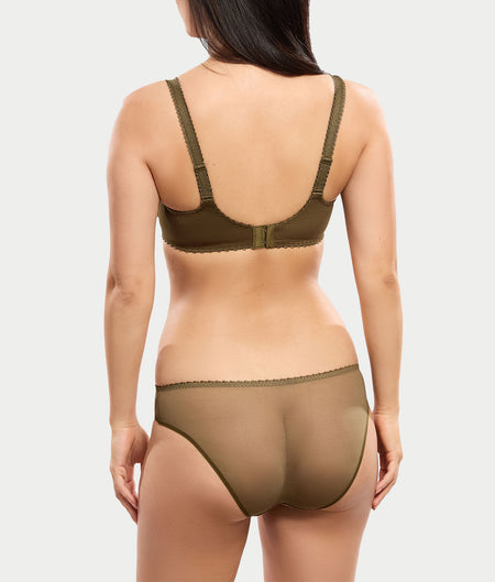 Alix Brief