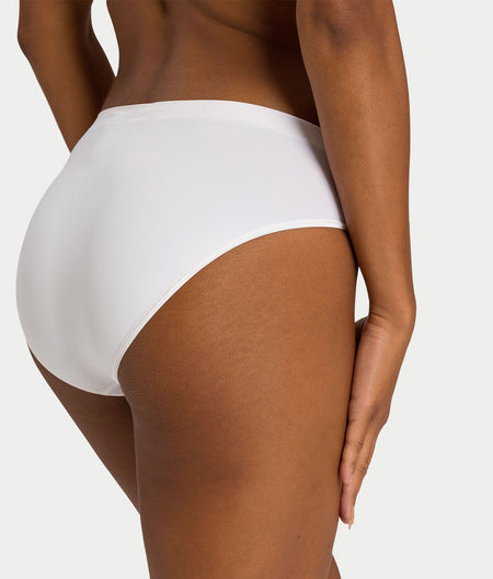 Touch Feeling Hi-Cut Brief