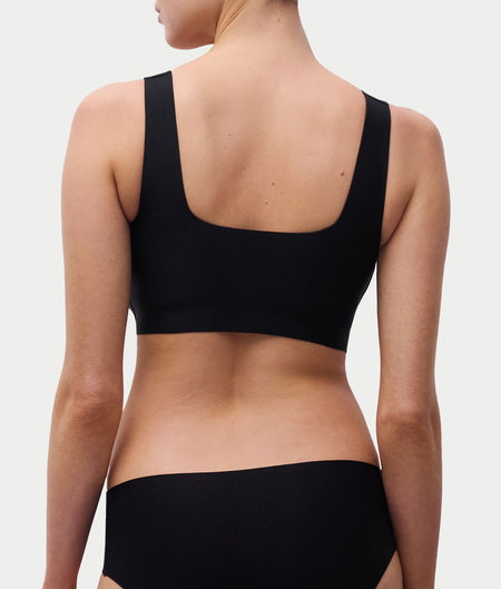 SoftStretch Power Scoop Neck Bralette
