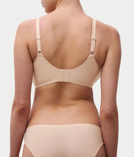 SoftStretch Power V-Neck Wire-Free Bra
