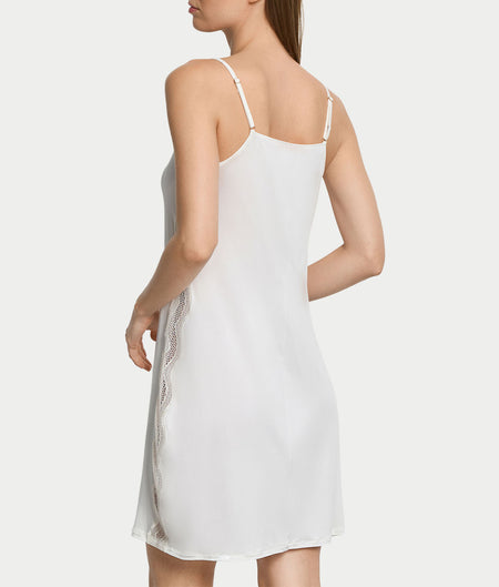 Cira Lace Bodydress