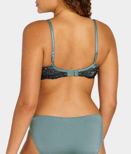 Modern Affair Contour Bra