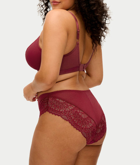 Tiernie Brief