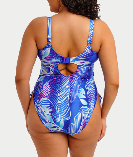 Plus Size Maluku Island Wire-Free One-Piece Swimsuit