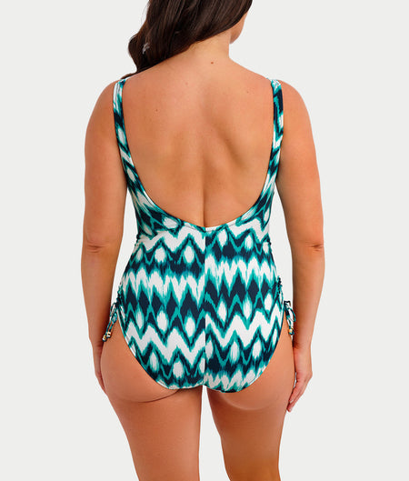 Sabana V-Neck Underwire One-Piece Swimsuit