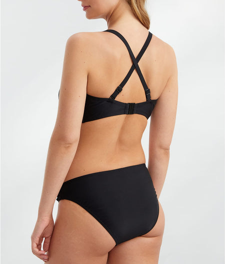 Free Spirit Twist Bikini Top